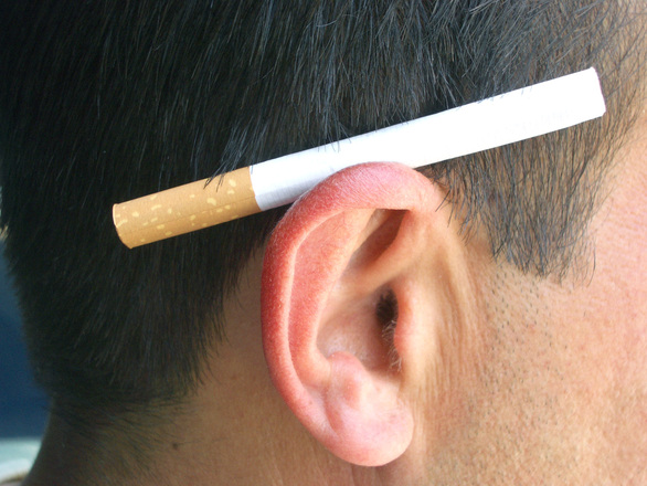 cigarette-over-ear-1541138