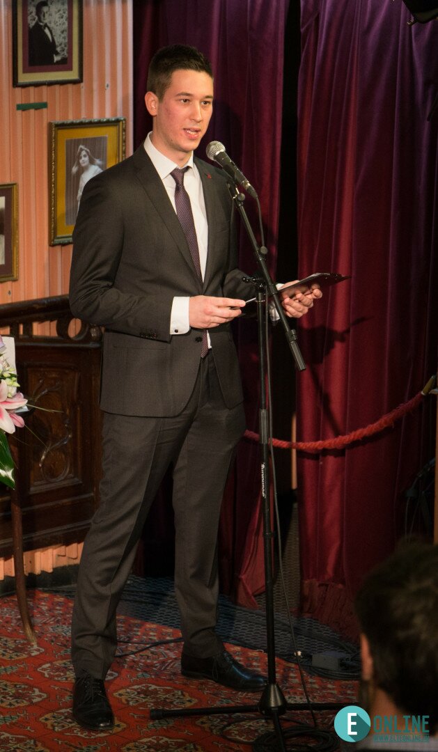 Mészáros Márton kulturális újságíró, az Arany Medál-díj alapítója